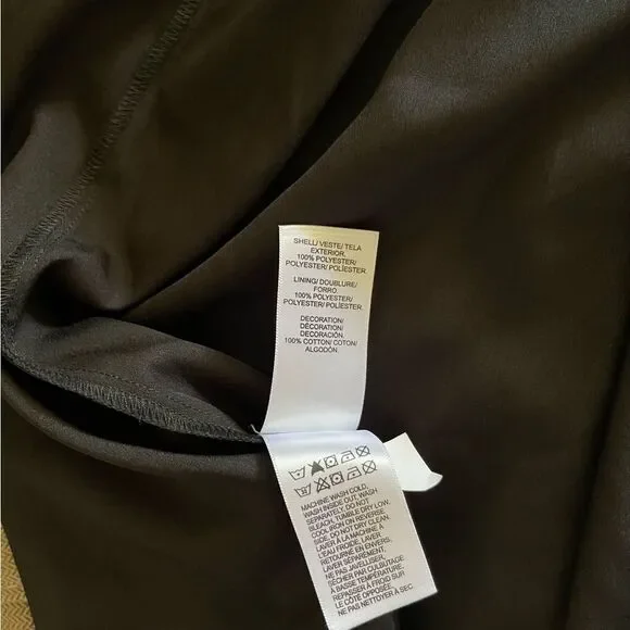 Lucky brand black silver flowy sheer smocked camisole w/gold trim hem sz M - Picture 16 of 16